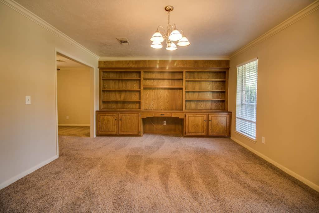 12002 Fawnview Dr - Photo 3 of 26