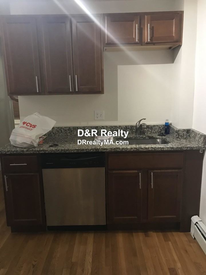 678 Bennington Street 1 - Photo 3 of 7