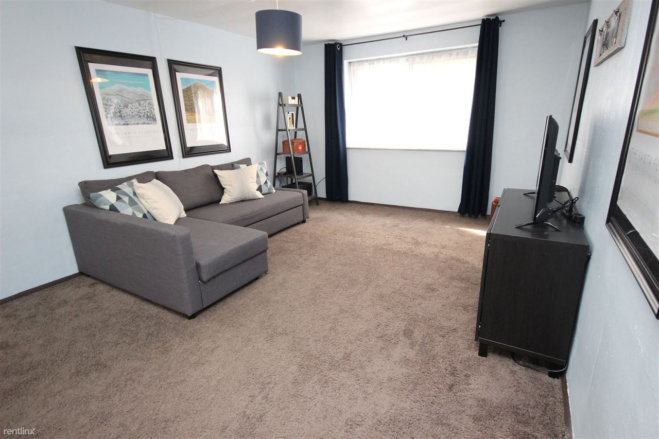 James Manor - Photo 2 of 11