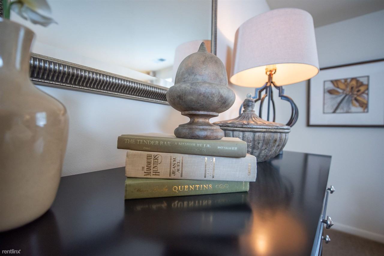 Bay Hills Apartments - Photo 3 of 10