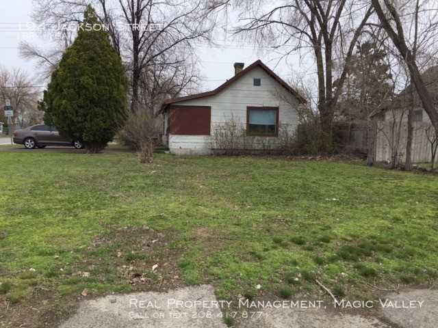 194 Jackson Street - Photo 2 of 14