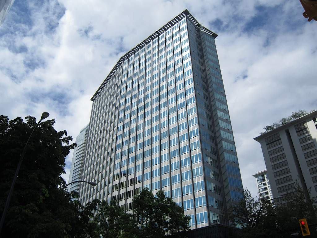 The Electra - Photo 2 of 22