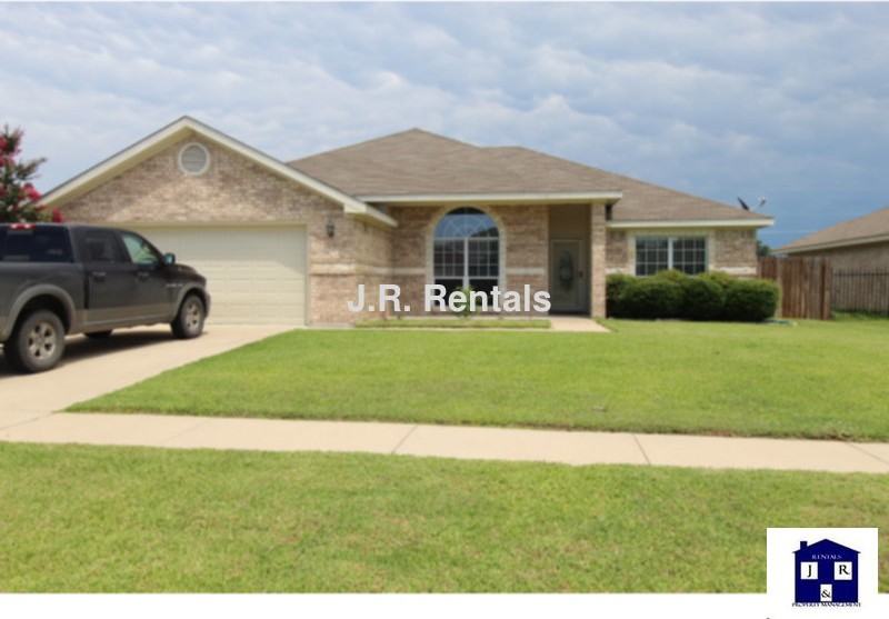 2502 Gail Dr - Photo 2 of 32