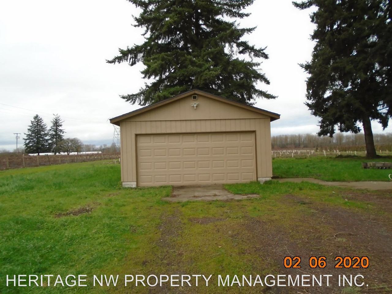 17486 Wall Lane - Photo 3 of 14