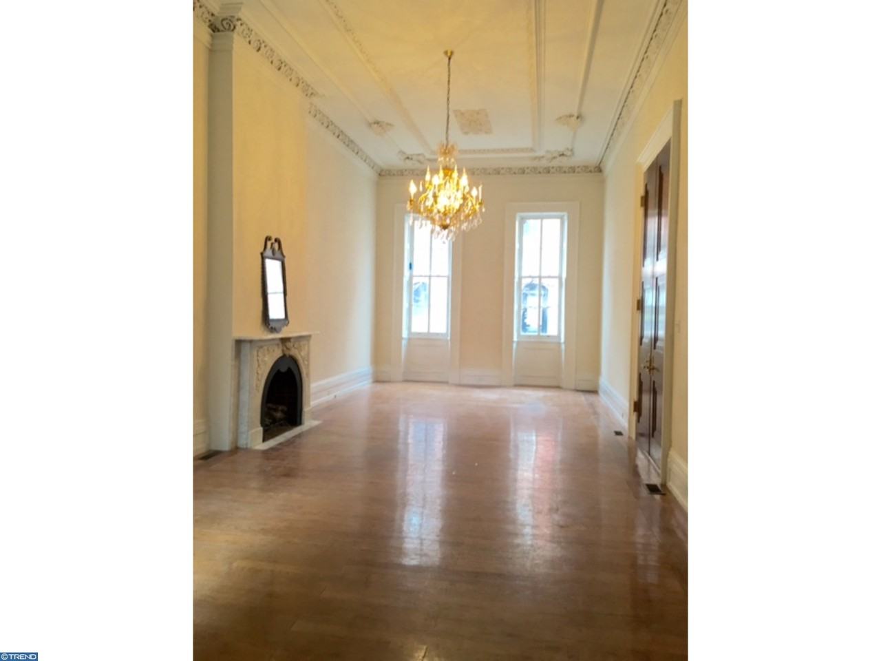 1534 Pine Street #1F - Photo 2 of 10