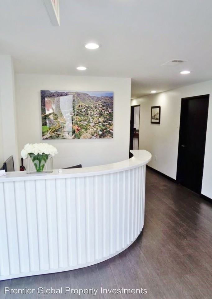 8430 Santa Monica Blvd. - Photo 2 of 4