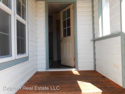 336 Nw 60th St. - Photo 3 of 28