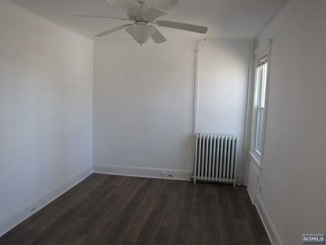 30 Ottawa Avenue - Photo 2 of 10