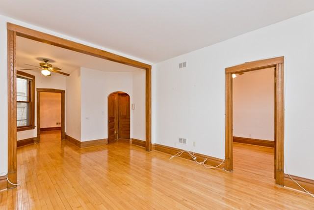 4018 Lincoln #2 - Photo 3 of 12