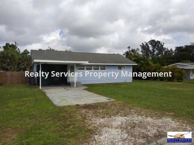 2011 Maravilla Circle - Photo 2 of 10