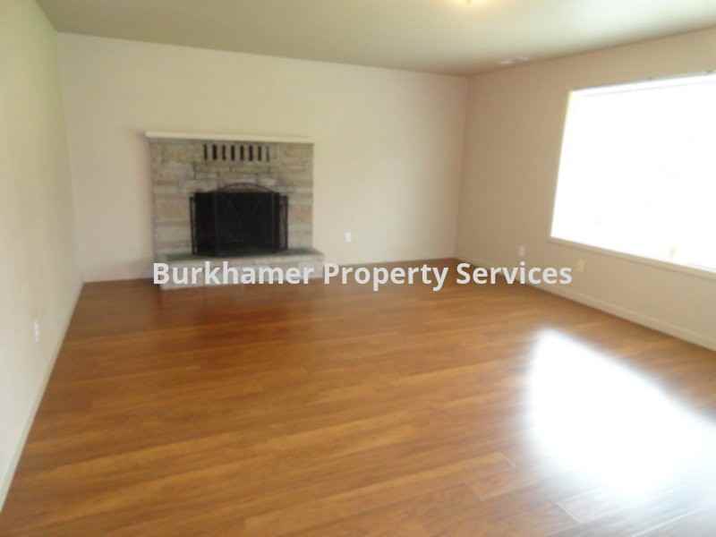 706 Granada Rd - Photo 3 of 32