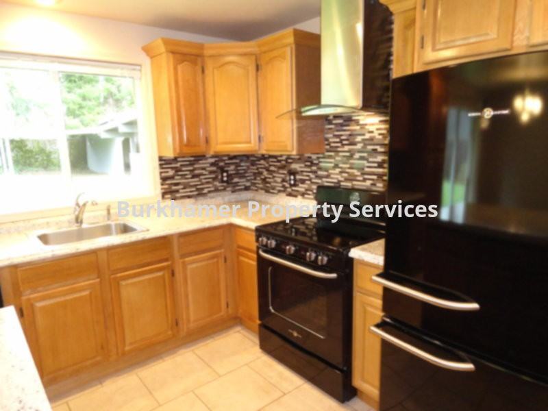 706 Granada Rd - Photo 7 of 32