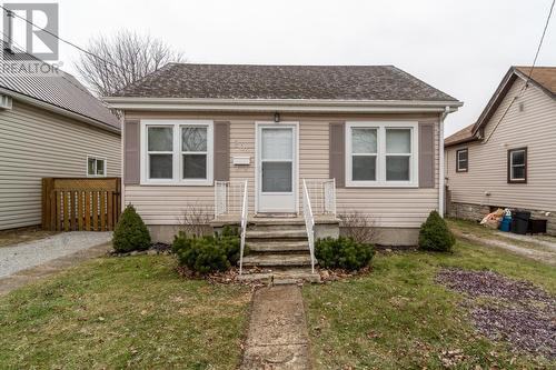204 Patteson Avenue, ChathamKent, ON N7M 1V1 2 Bedroom House for