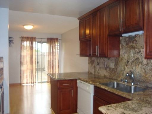 848 Stonegate Dr - Photo 3 of 15