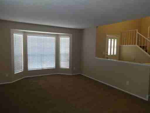 7010 W Oraibi Dr - Photo 3 of 15