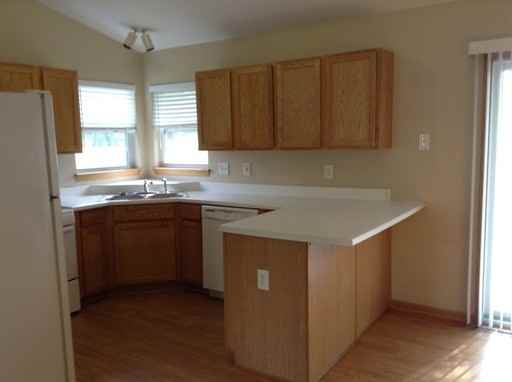 313 Talladega Dr SW - Photo 3 of 9
