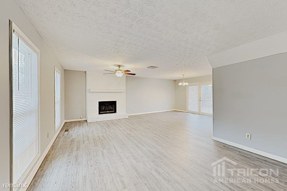 2671 Tucson Way - Photo 3 of 16