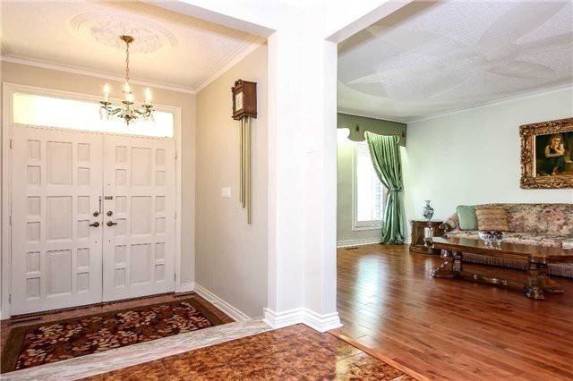 152 Crestwood Road - Photo 2 of 9