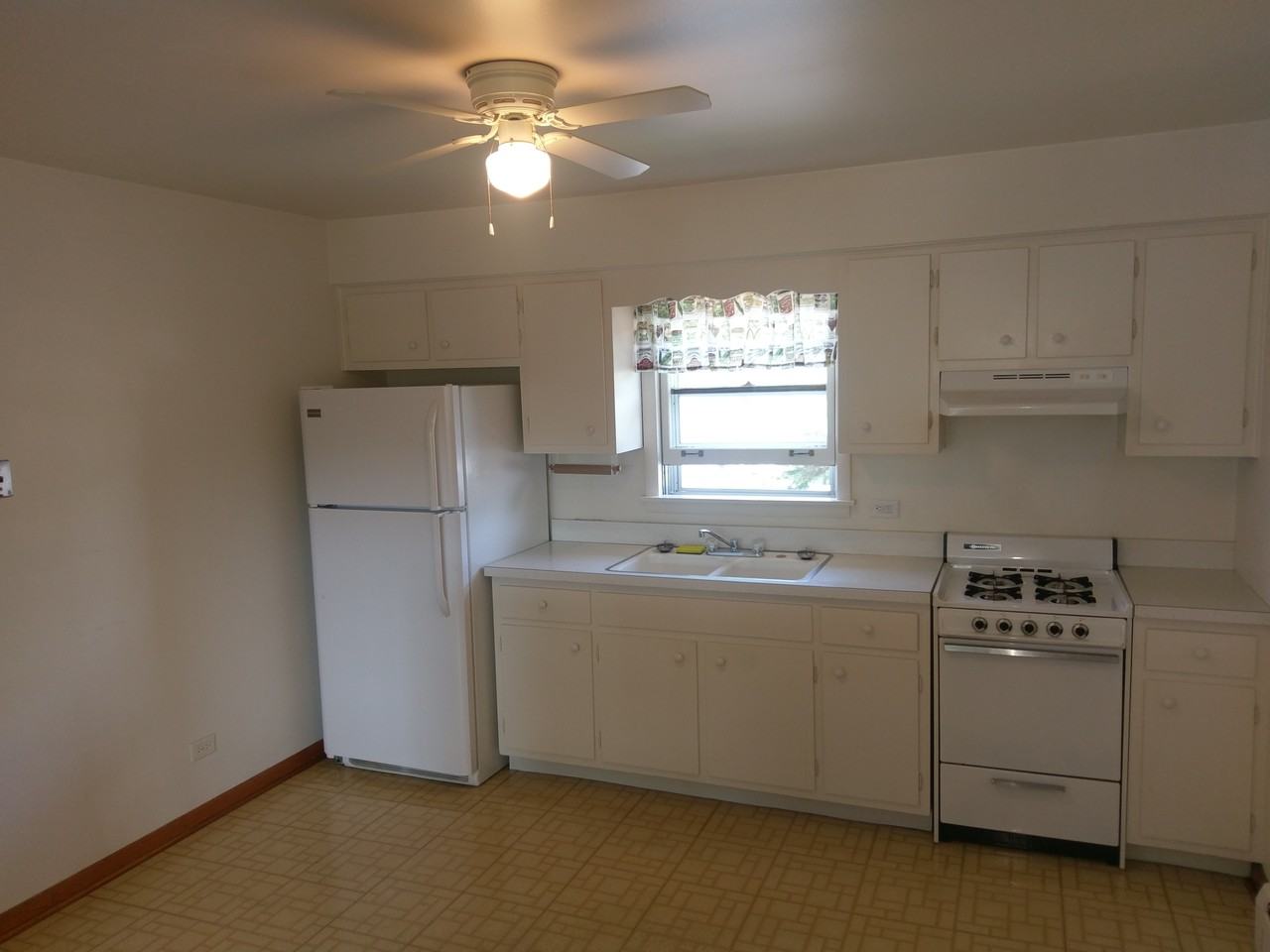 421 Bethel Dr. - Photo 2 of 20