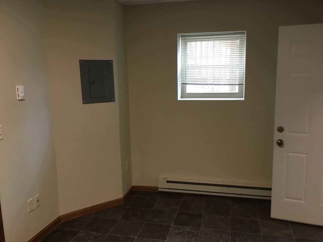 1516 Broadway St - Photo 7 of 47
