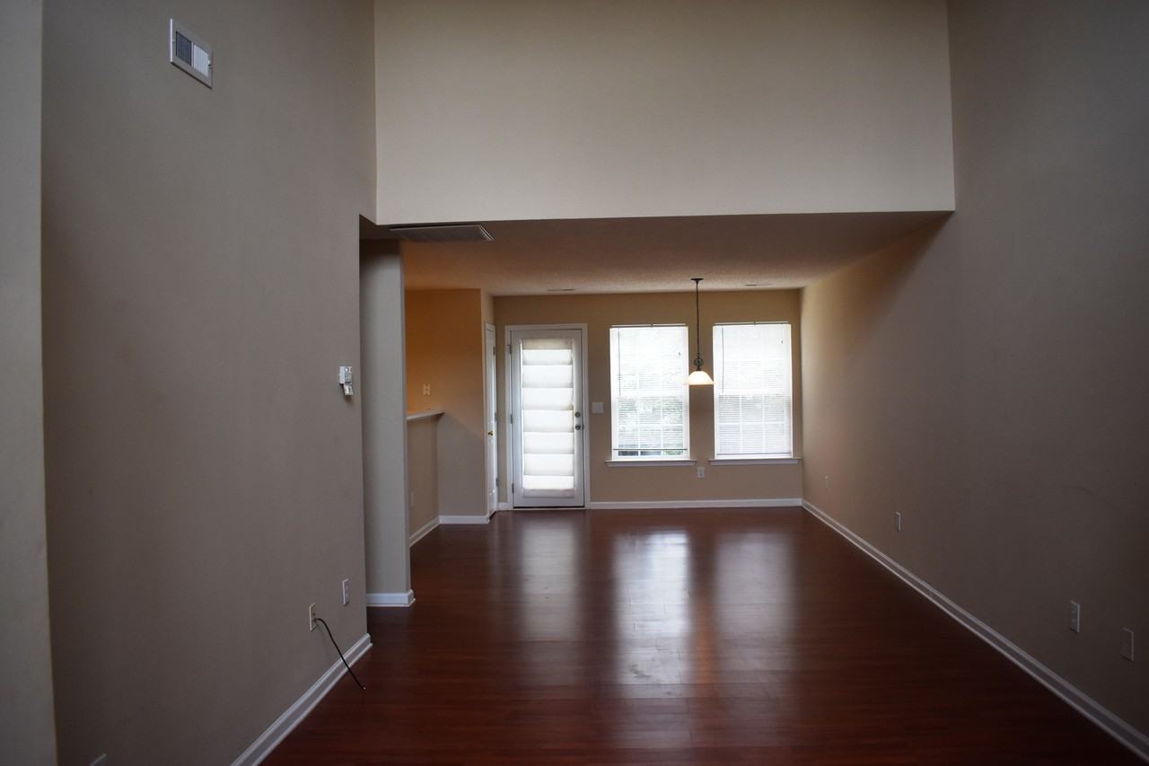 20 Maravista Avenue - Photo 2 of 7