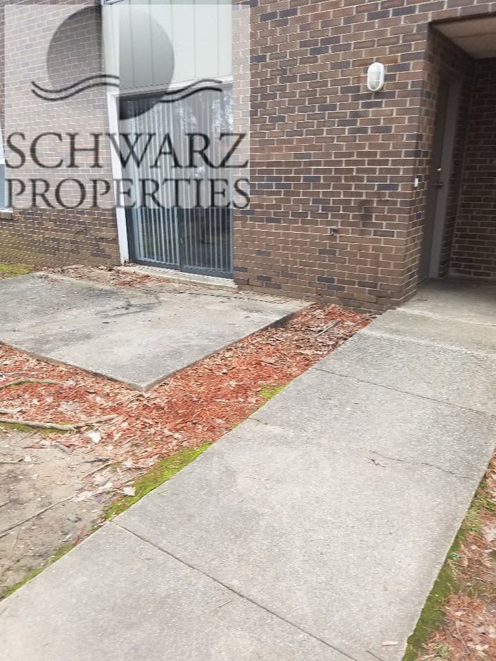 3751 Oakwood Drive #B - Photo 2 of 8