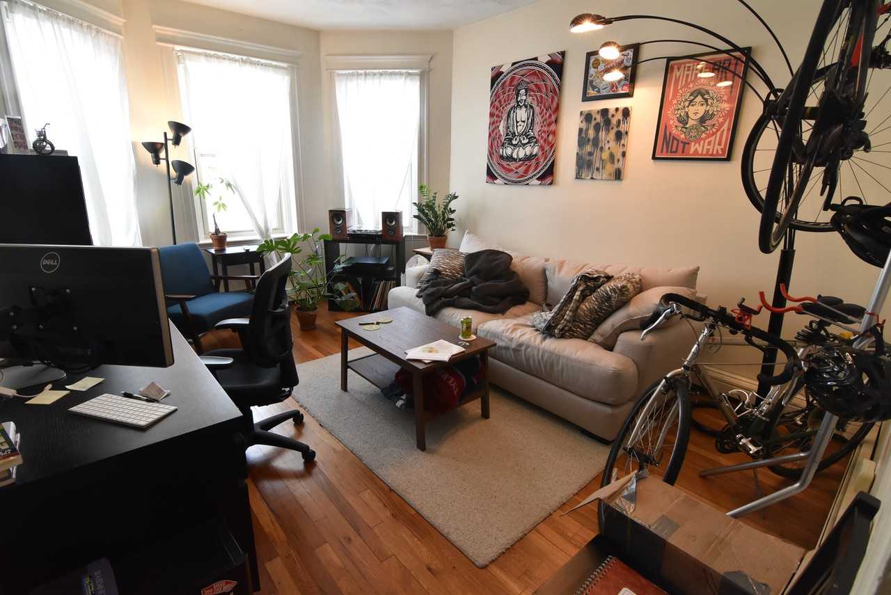 15 Colborne Road #16