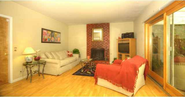 4029 La Mesa Ln - Photo 3 of 10