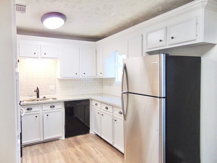 329 Lionel Road - Photo 3 of 12