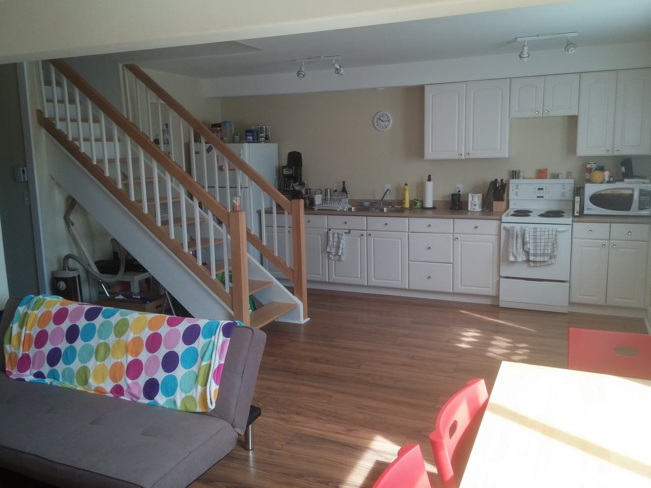 551 Frontenac Street - Photo 2 of 10