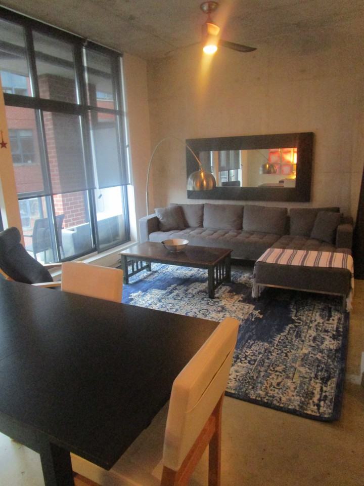 369 Sorauren Avenue - Photo 2 of 7