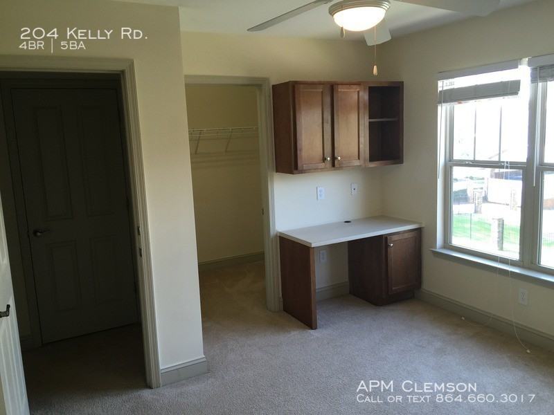 204 Kelly Rd. - Photo 3 of 8