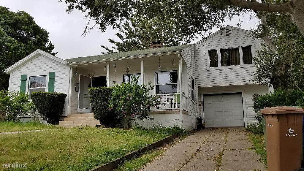 825 Cypress St - Photo 3 of 22