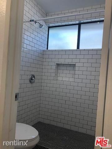 602 Victoria Ave - Photo 3 of 12