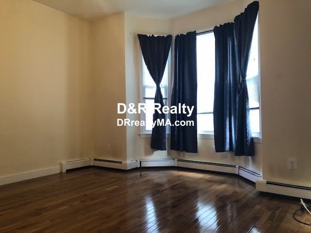 29 Spring Garden Street 1 - Photo 2 of 9