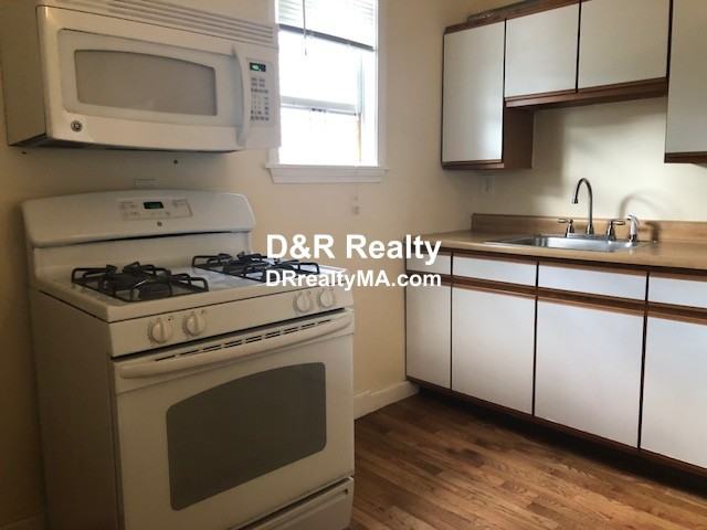 29 Spring Garden Street 1 - Photo 3 of 9