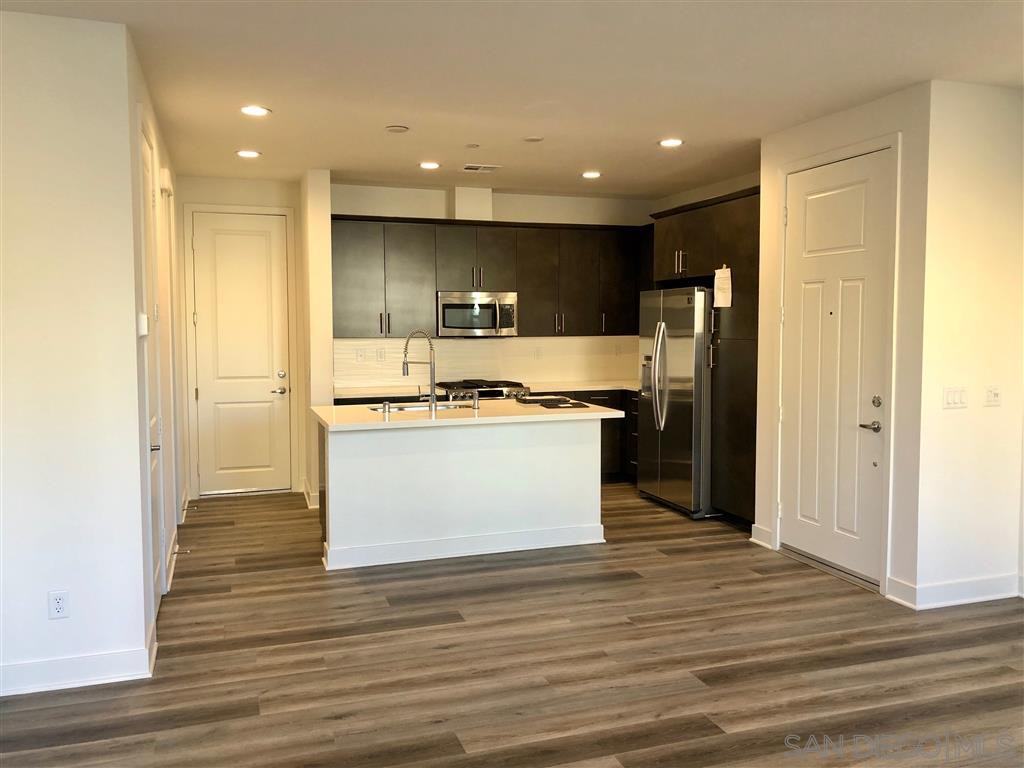3278 Vestra Way - Photo 2 of 25