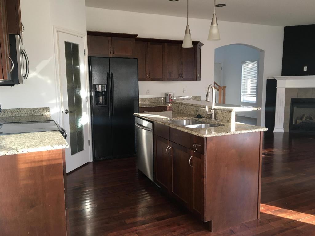 2371 Riverbend Crescent - Photo 2 of 10