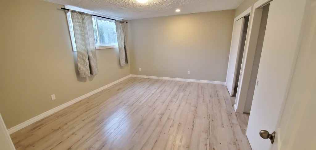 Sevenoaks Circle - Photo 2 of 14