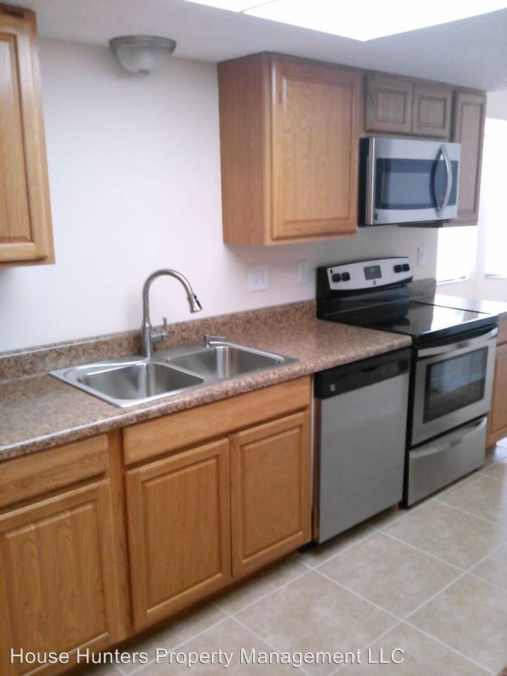 207 Periwinkle Rd - Photo 3 of 9