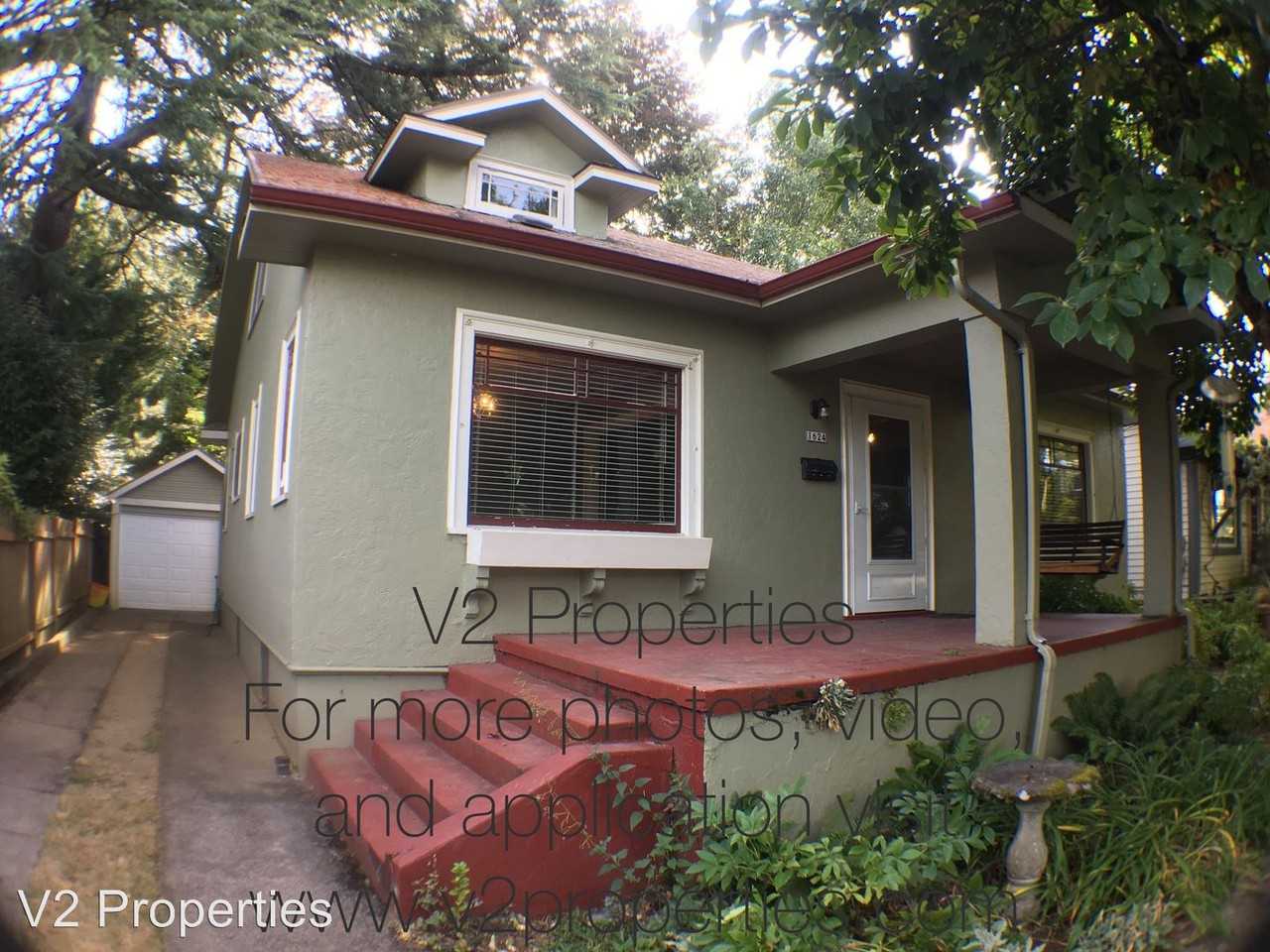 1624 Se 54th Ave - Photo 2 of 32