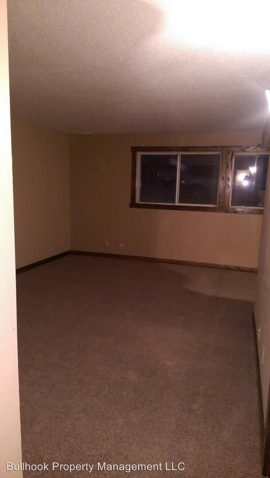 1111 5th Street 01/04/2016 12:00 AM - Photo 2 of 16