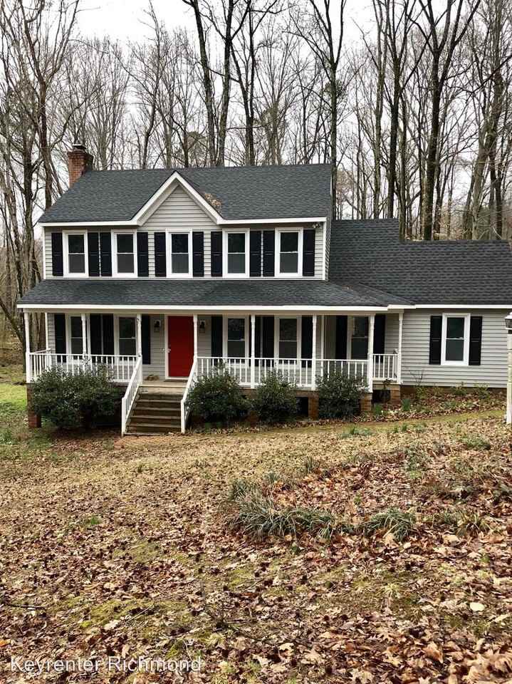 641 Brighton Dr - Photo 2 of 20