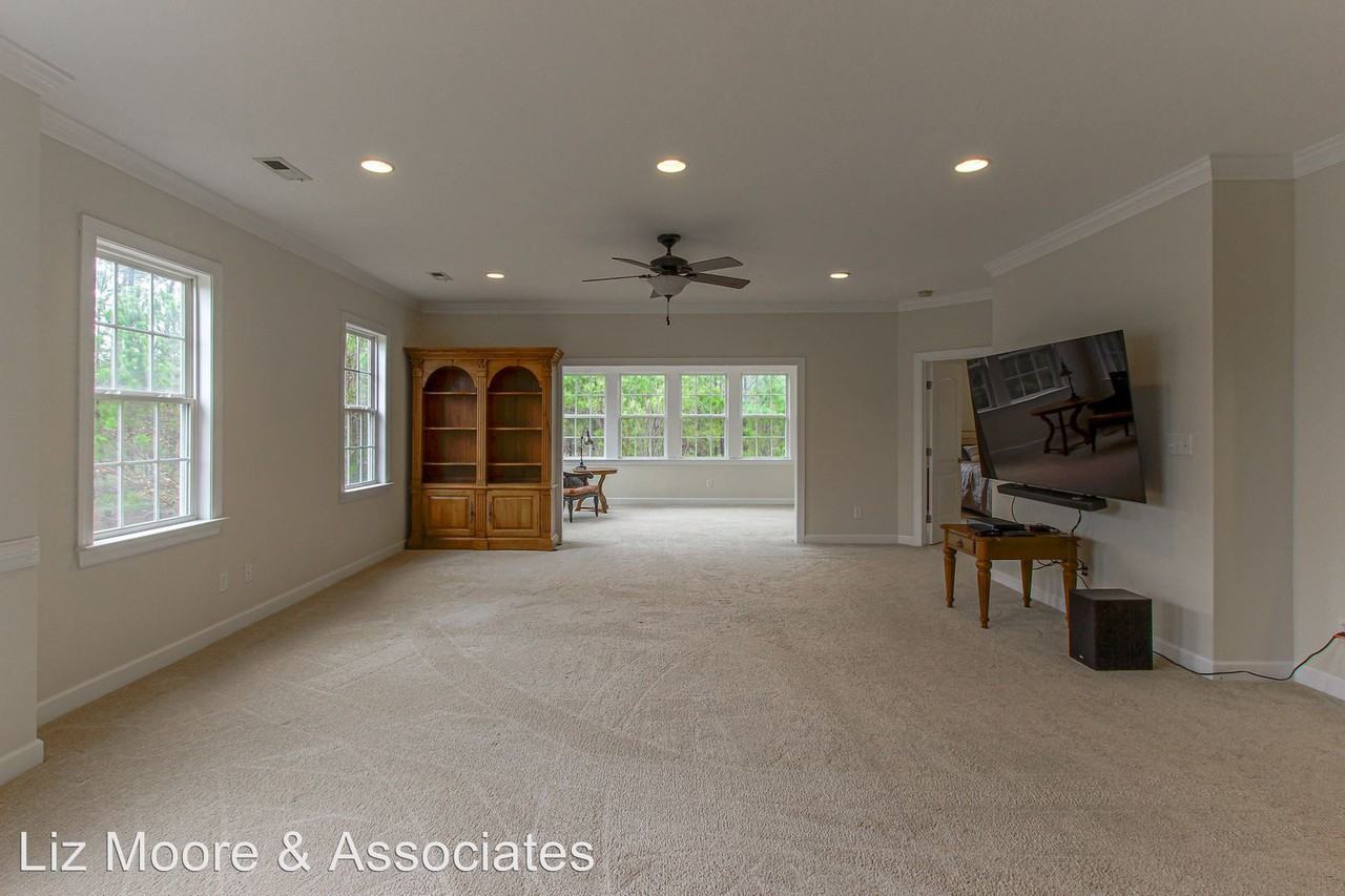 202 Braemar Creek - Photo 2 of 21