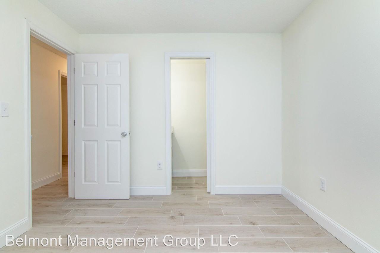 107 Moseley Avenue - Photo 2 of 12