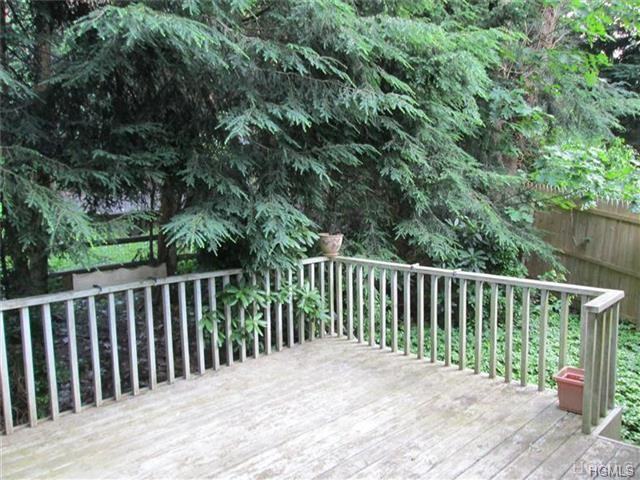 32 Fairmount Rd - Photo 3 of 19