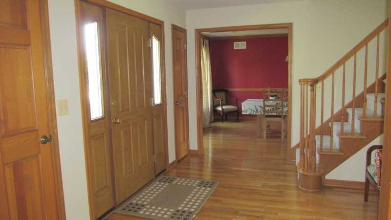 9 McIntire Dr - Photo 2 of 19