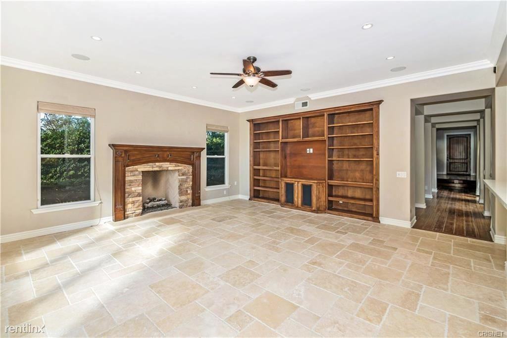 3365 Paseo Del Sol - Photo 3 of 5