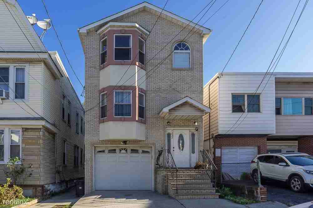 DANFORTH - Photo 3 of 5