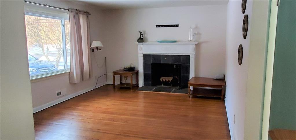 29 Landing Road S - Photo 2 of 14